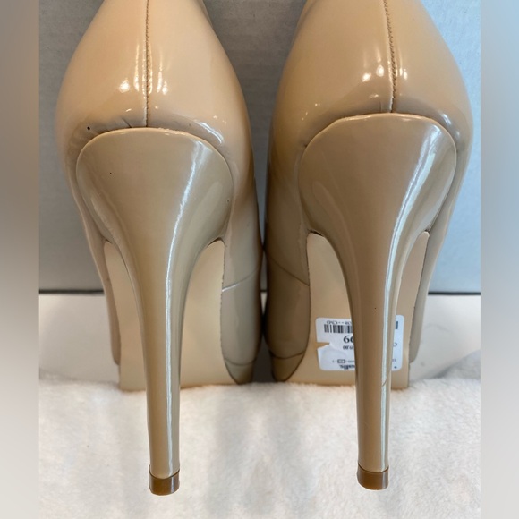NIB Sz 8.5 - Madden Girl Fastenn Nude Patent Ultra High Stiletto Heeled Pumps - Picture 9 of 16